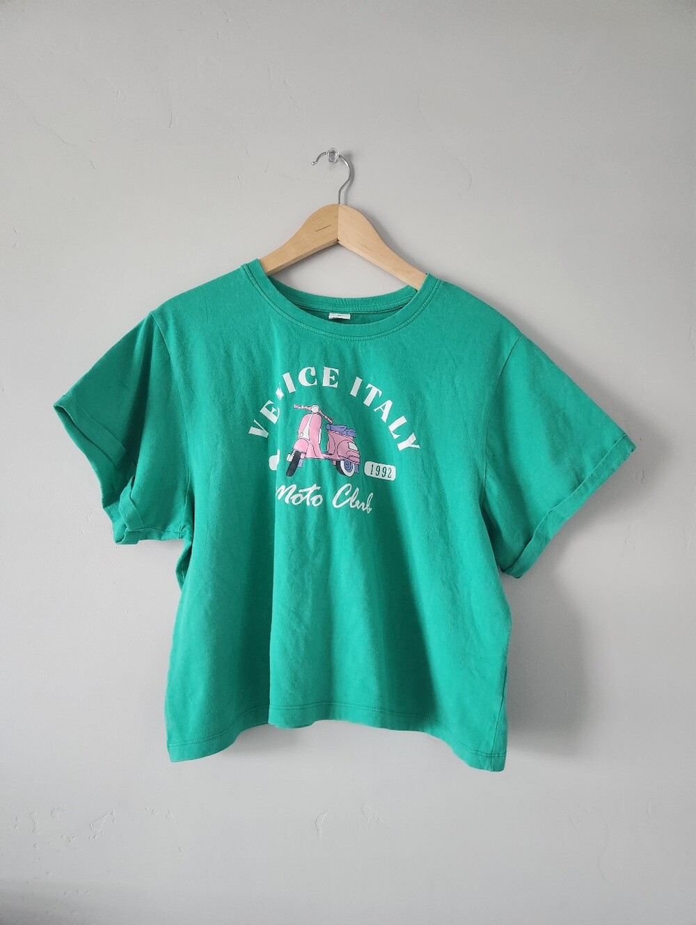 NWOT Vibe N' Shirt
